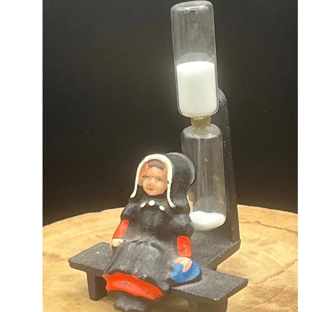 Vintage Cast‎ Iron Amish Women 3 min  Egg Timer Hourglass